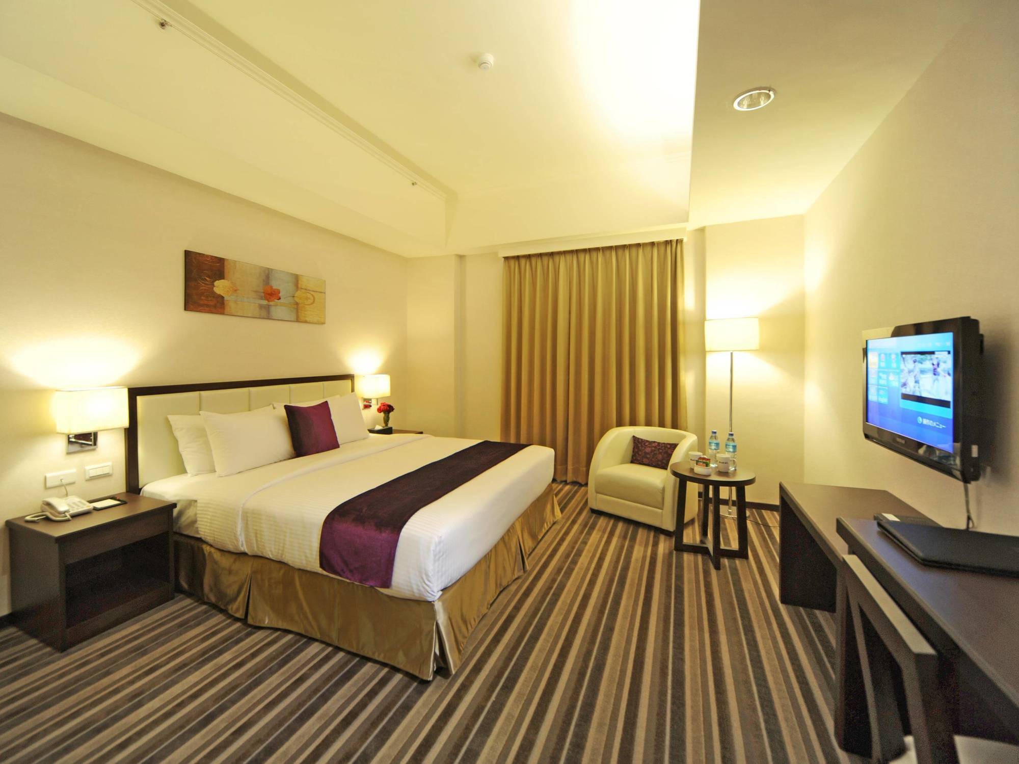 F Hotel - Hualien Dış mekan fotoğraf