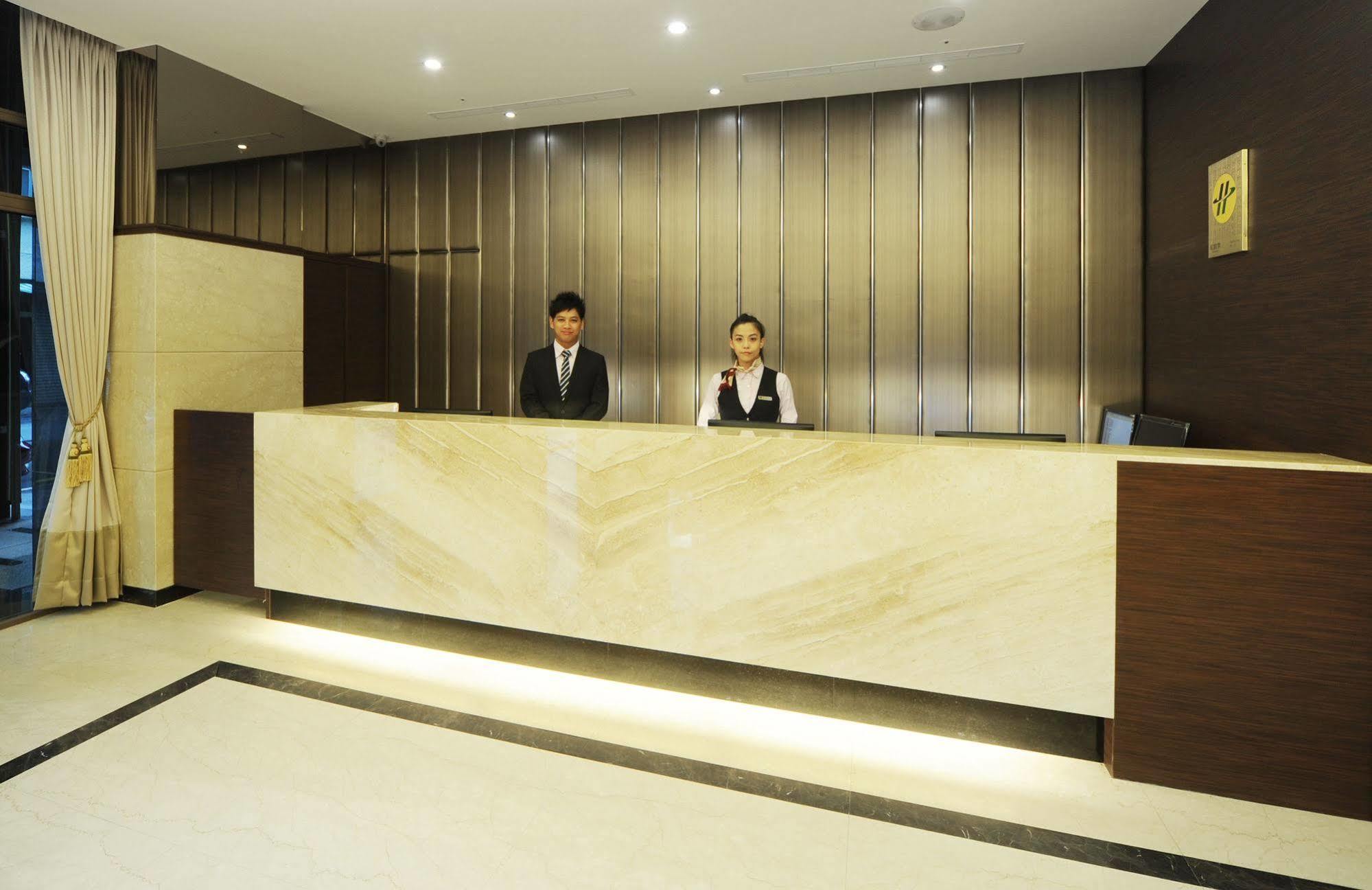 F Hotel - Hualien Dış mekan fotoğraf